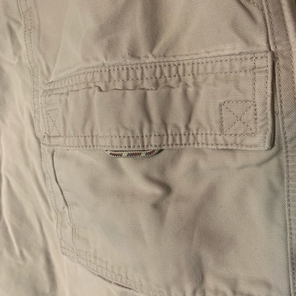 L.L. Bean Cargo Shorts - Picture 2 of 5
